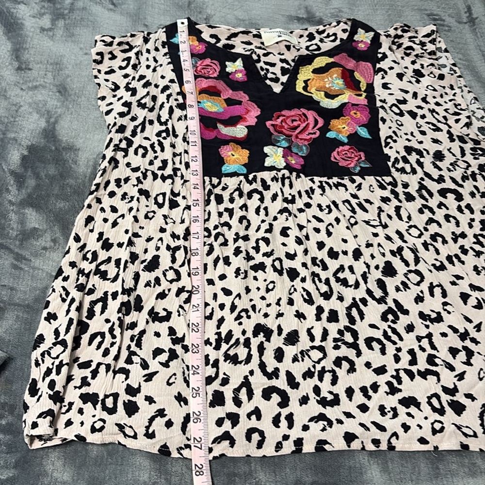 Savanna Jane Embroidered Floral/Animal Print Cap Sleeve Blouse 2X So Cute! - Picture 10 of 13